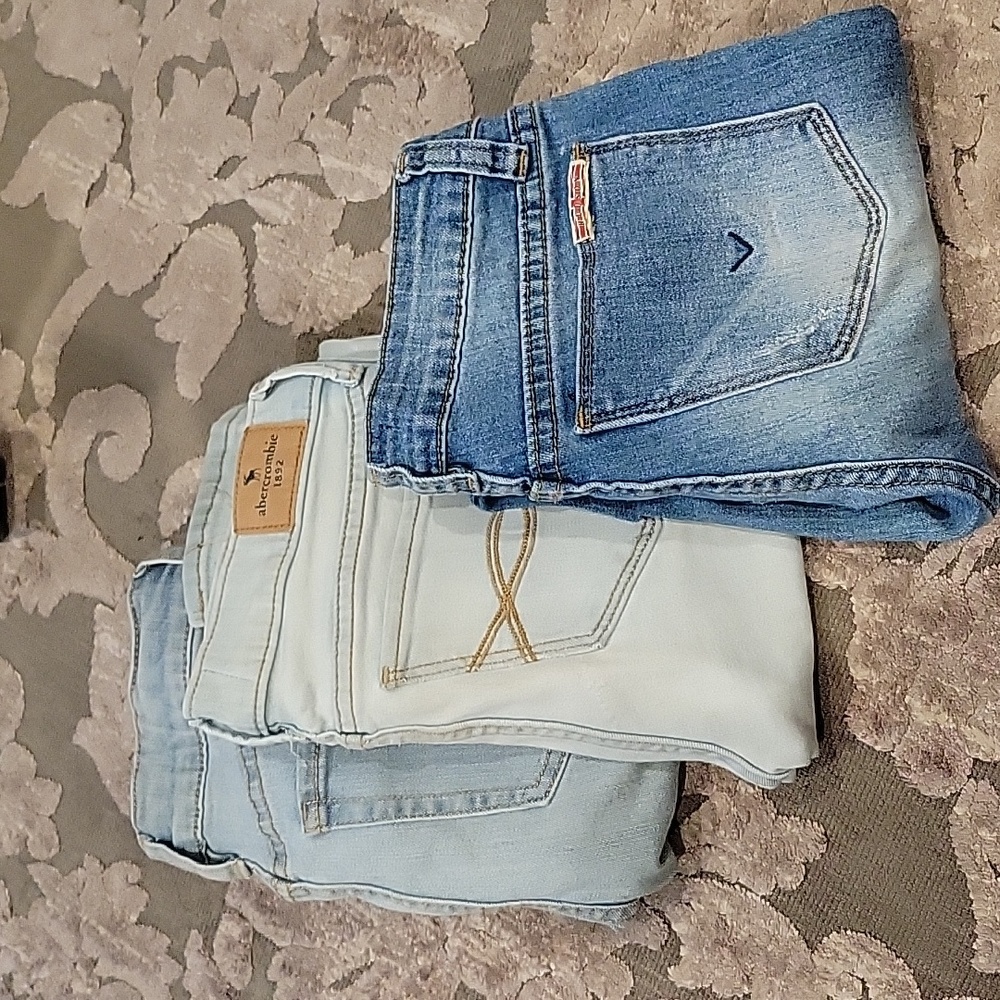 Four pair girl denim jeans